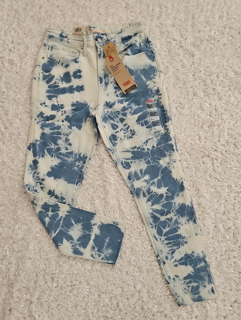 Levi's 721 High-Rise Skinny Ankle Jeans